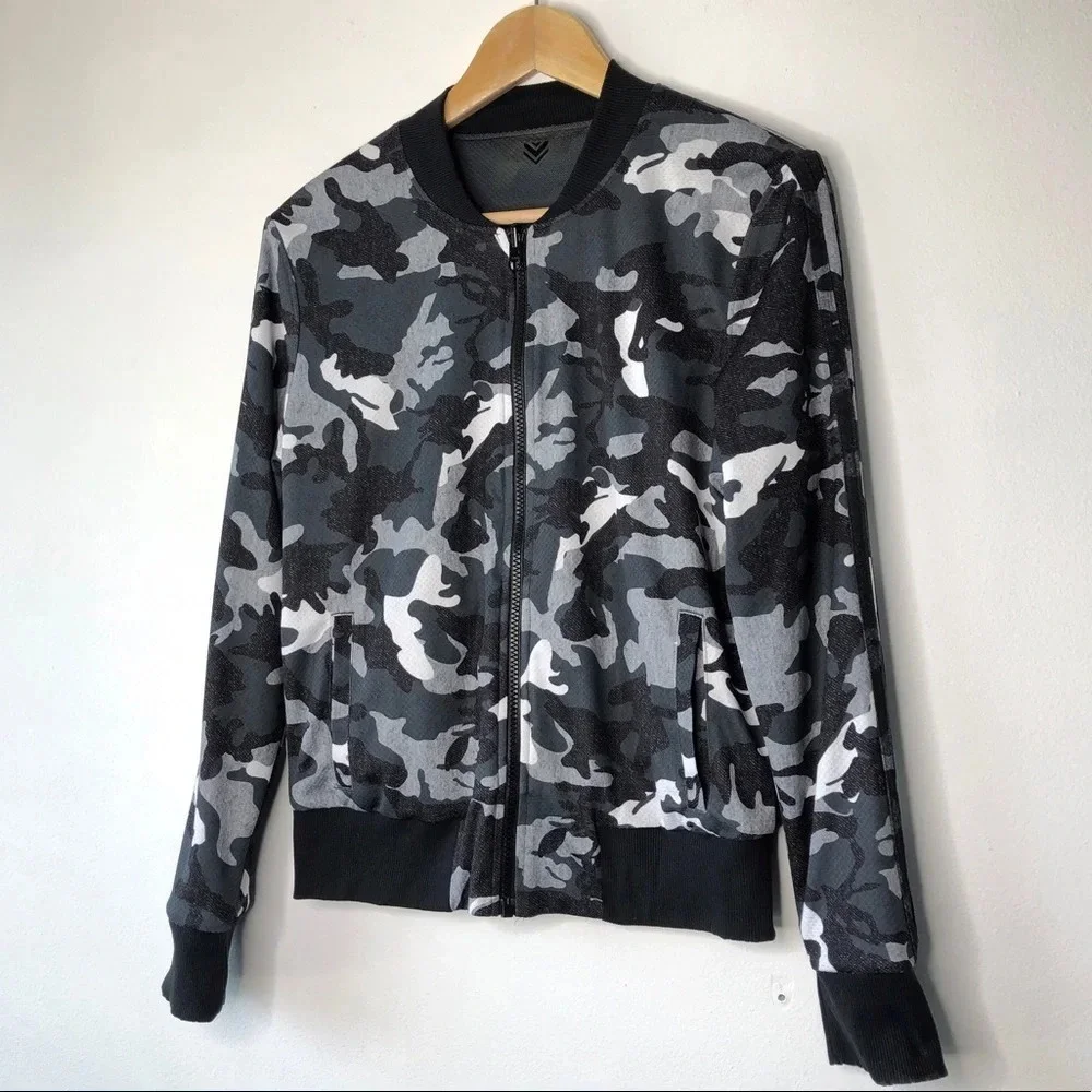WITH Wear it to Heart Reversible Lightweight Camouflage‎ Bomber Jacket Size S